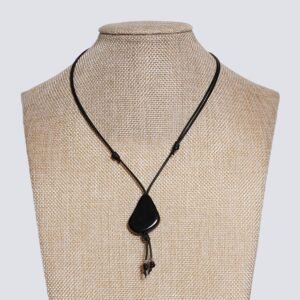 Girocollo fetta Tagua colorata nero