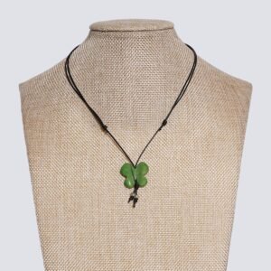 Girocollo animaletti Tagua colorata farfalla verde